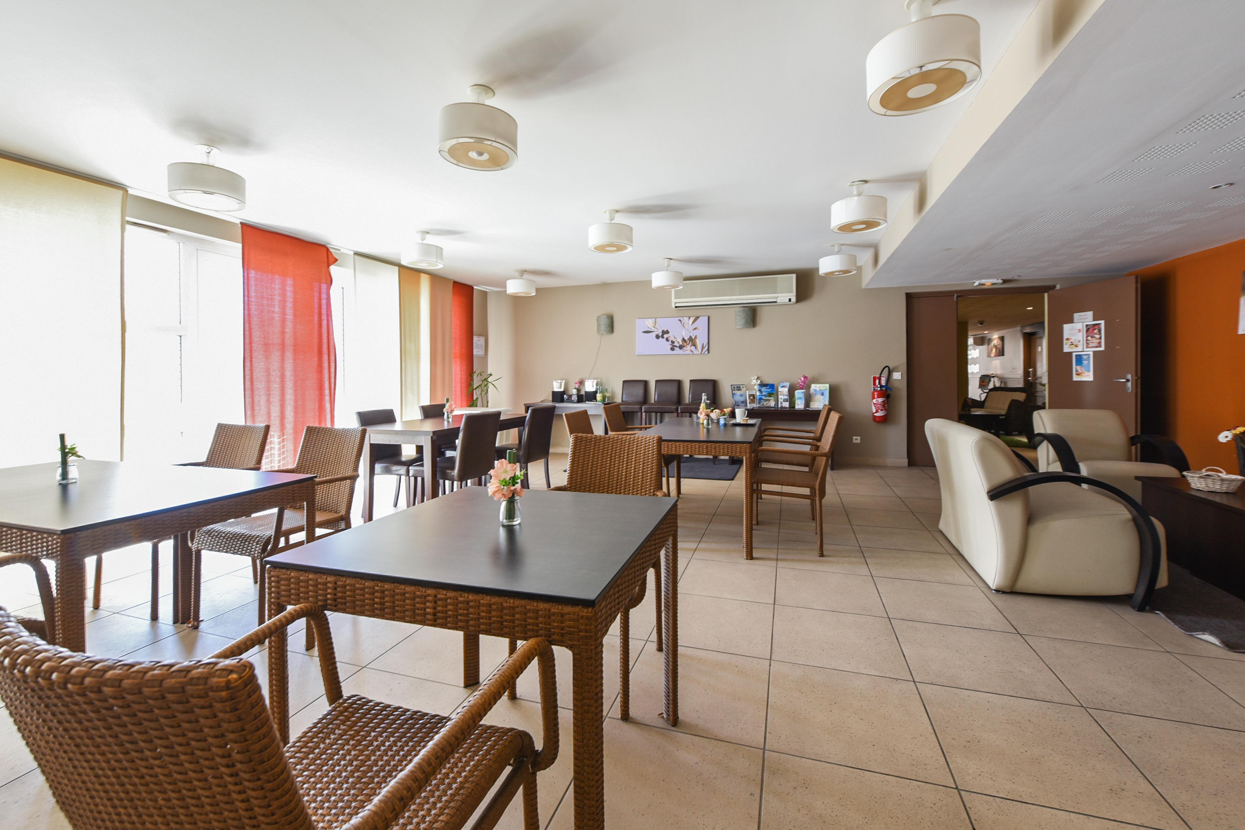 Comfort Aparthotel Six-Fours Six-Fours-les-Plages Exterior photo