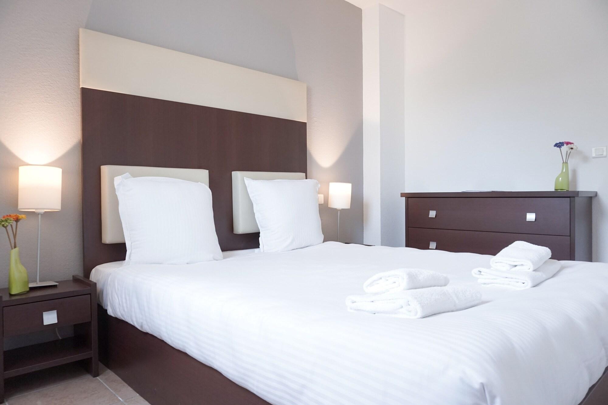 Comfort Aparthotel Six-Fours Six-Fours-les-Plages Exterior photo