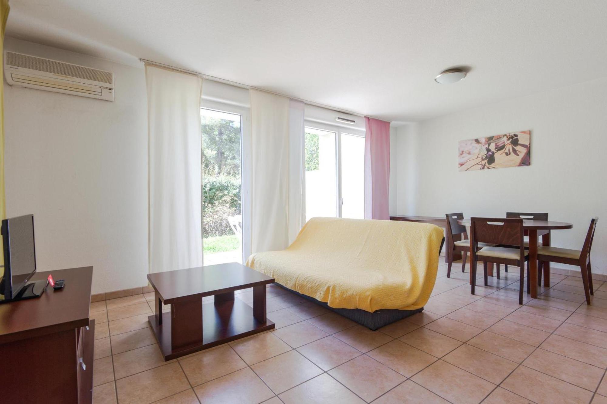 Comfort Aparthotel Six-Fours Six-Fours-les-Plages Exterior photo
